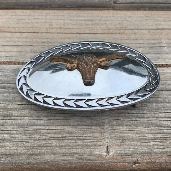 Vintage Texas Longhorn Western Belt Buckle Oval Silver Gold Tone - Picture 1 of 5